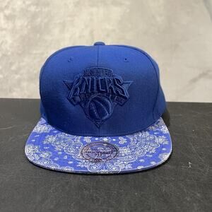 New York Knicks Hat Cap Snap Back Paisley NBA Basketball Mens Mitchell 80s